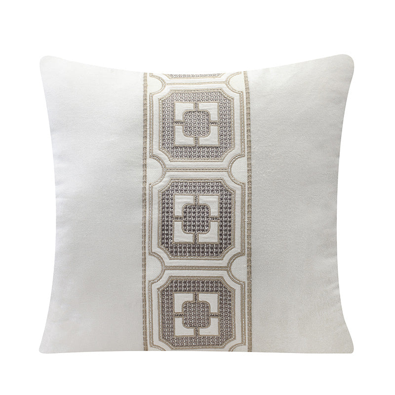 Medallion Decorative Throw Pillow